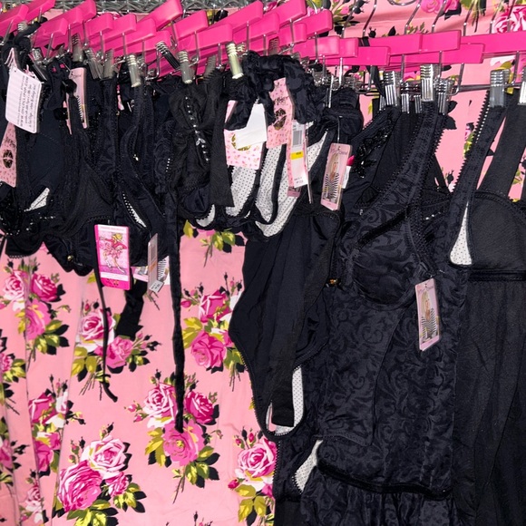 Betsey Johnson cabaret burlesque black bikini - Picture 8 of 17